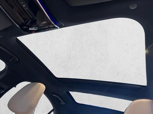 Used 2025 Mercedes-Benz C 300 4MATIC Sedan image 15