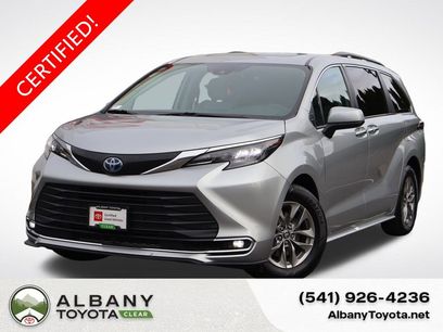Used 2024 Toyota Sienna XLE