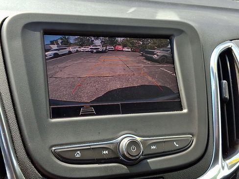 Certified 2024 Chevrolet Equinox LT FWD image 19