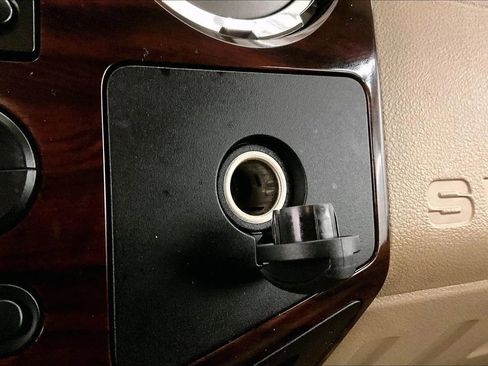 Used 2008 Ford F350 Lariat image 32