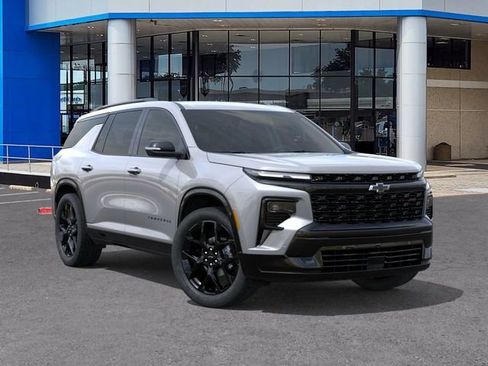 New 2026 Chevrolet Traverse RS w/ LPO, Floor Liner Package AWD/4WD image 7