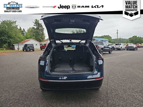 Used 2024 Jeep Wagoneer Launch Edition AWD/4WD image 33