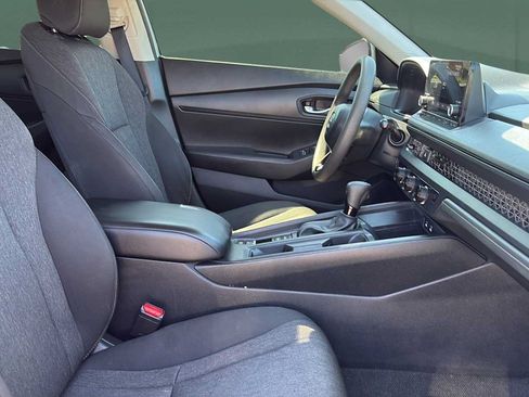 Used 2023 Honda Accord LX image 29