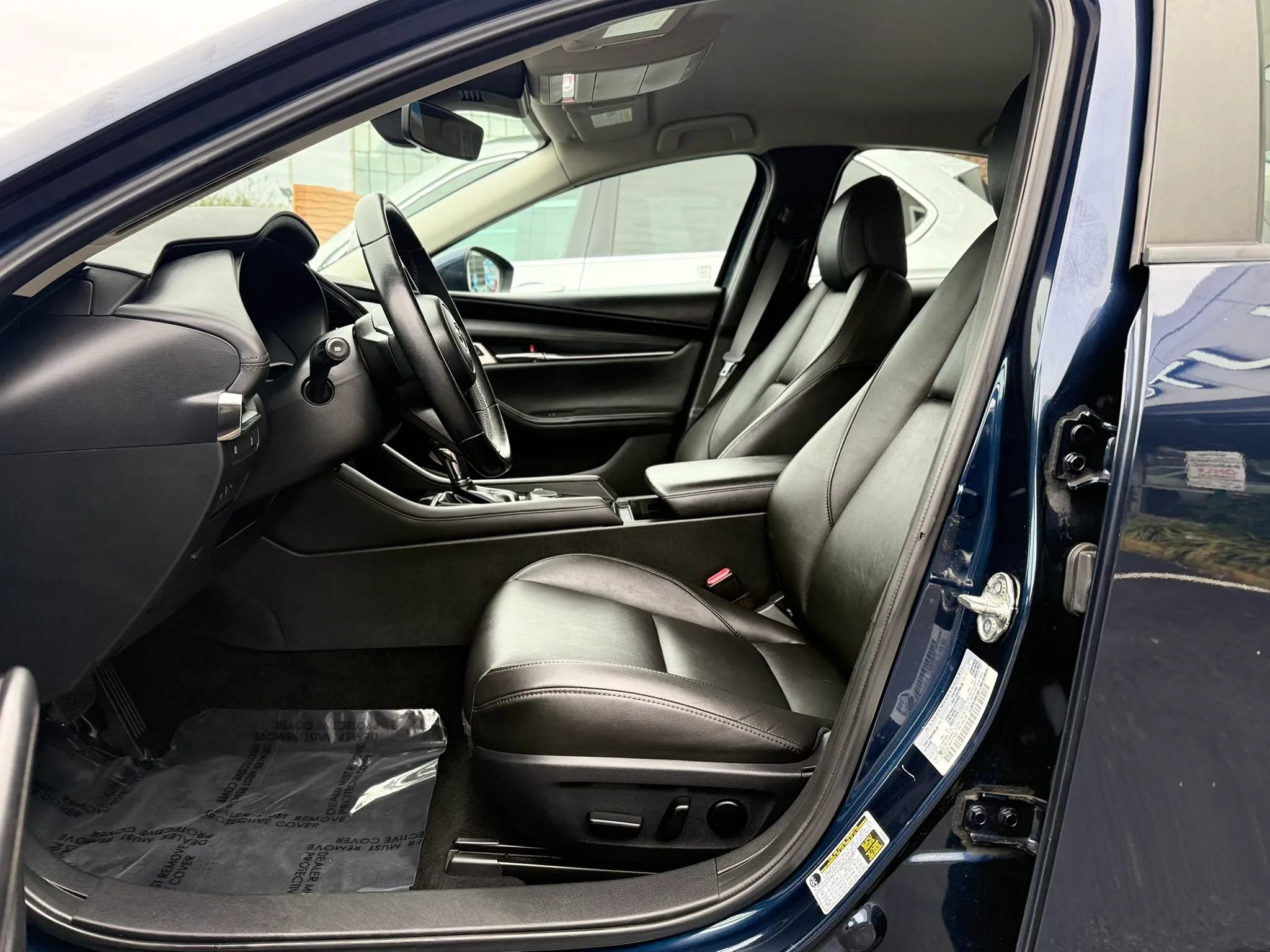 Used 2019 MAZDA MAZDA3 Sedan w/ Preferred Package FWD image 10