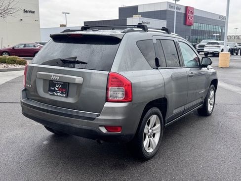 Used 2012 Jeep Compass Sport image 6