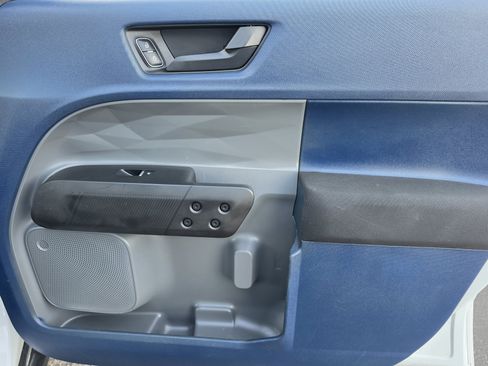 Used 2022 Ford Maverick XL FWD image 12
