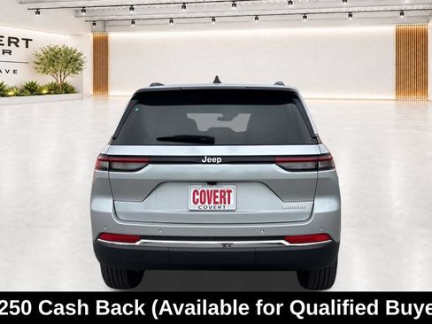 New 2025 Jeep Grand Cherokee Laredo X w/ Luxury Tech Group I RWD image 11