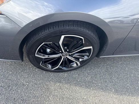 Used 2024 Nissan Altima 2.5 SR image 15