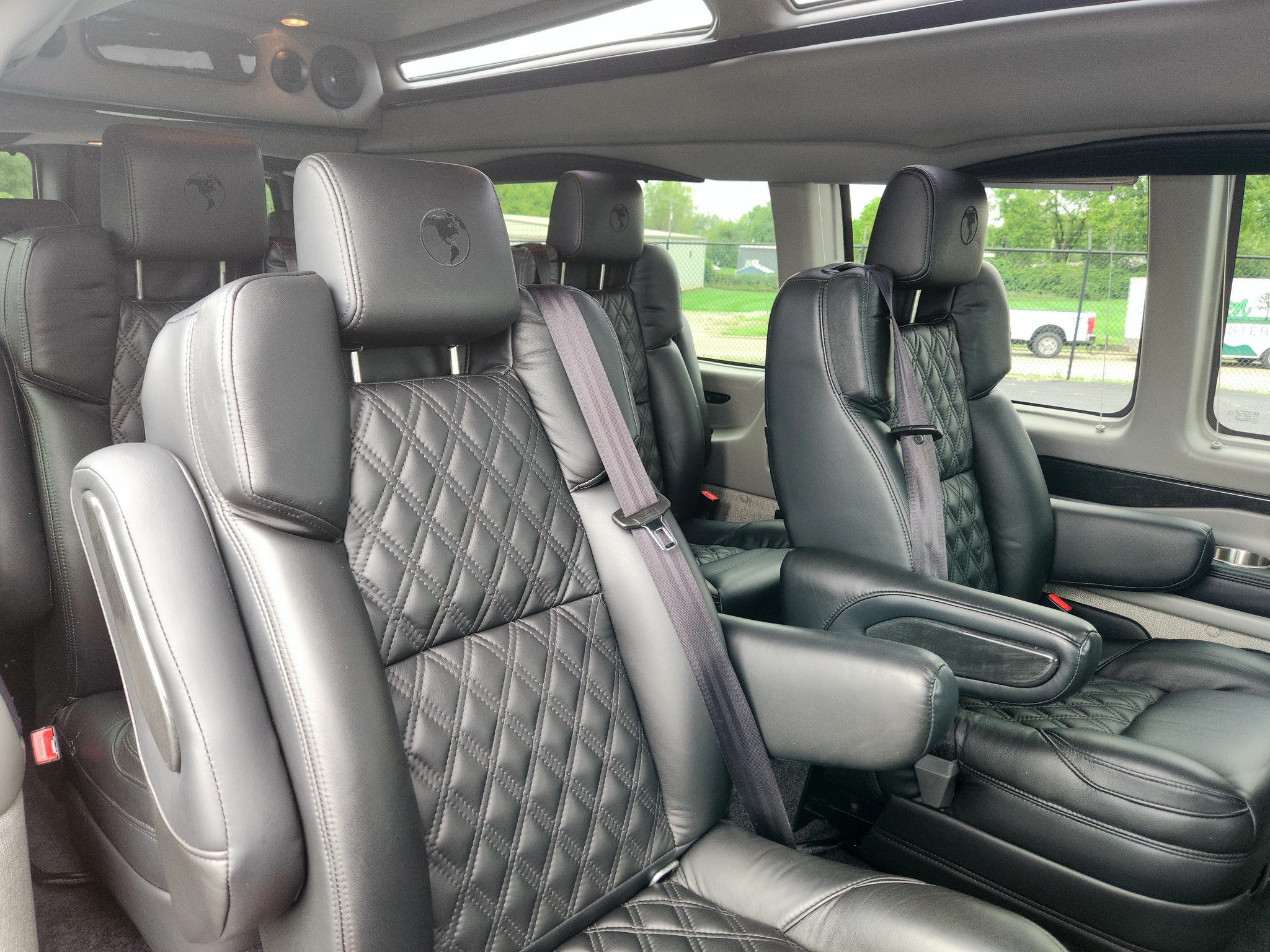 Used 2023 GMC Savana 2500 Extended RWD image 45