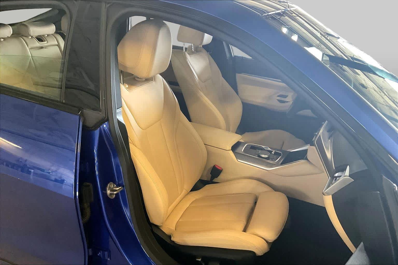 Used 2023 BMW i4 eDrive40 w/ M Sport Package RWD image 8