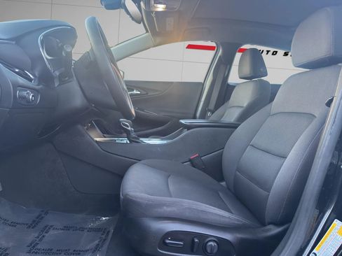 Used 2021 Chevrolet Malibu LT image 11