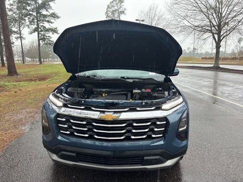 Used 2025 Chevrolet Equinox LT image 20