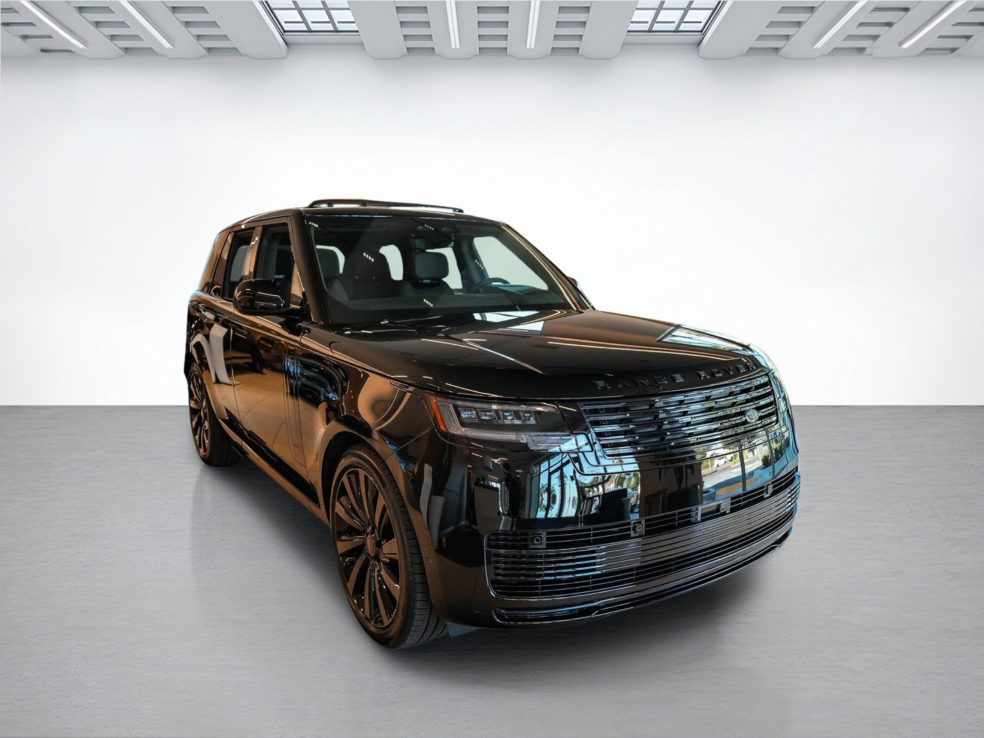 New 2026 Land Rover Range Rover SV AWD/4WD image 3