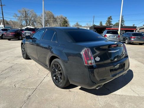 Used 2014 Chrysler 300 S image 5