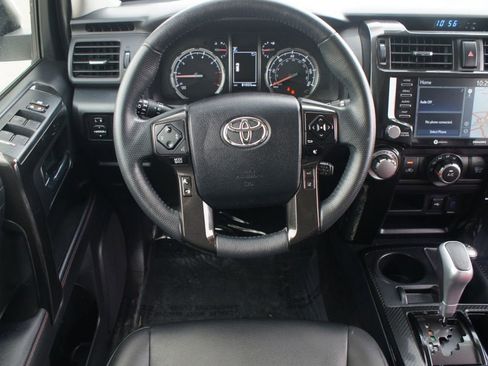 Used 2022 Toyota 4Runner TRD Off-Road Premium image 5