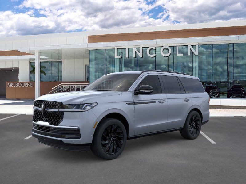 New 2026 Lincoln Navigator Reserve w/ Jet Appearance Package AWD/4WD image 1