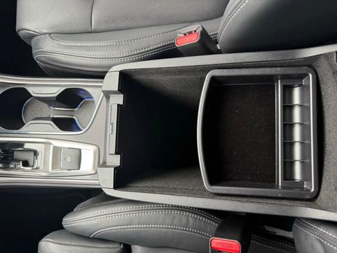 Used 2020 Subaru Ascent Limited w/ Technology Package image 31