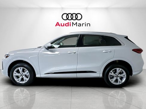 New 2025 Audi Q5 Premium image 2