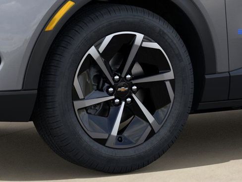 New 2026 Chevrolet Equinox EV LT w/ LPO, All-Weather Mat Package image 9