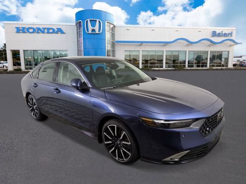 New 2026 Honda Accord Touring image 7