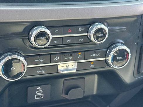 Used 2025 Ford F150 XLT w/ Equipment Group 301A Standard AWD/4WD image 20