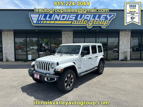 Used 2018 Jeep Wrangler Unlimited Sahara AWD/4WD image 1