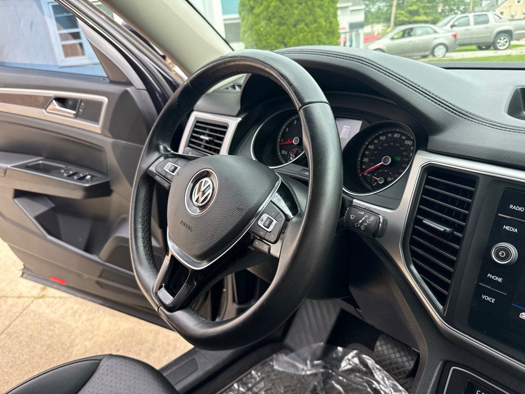 Used 2019 Volkswagen Atlas SE w/ Towing Package AWD/4WD image 20