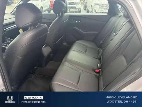 Used 2024 Honda Accord Sport image 12