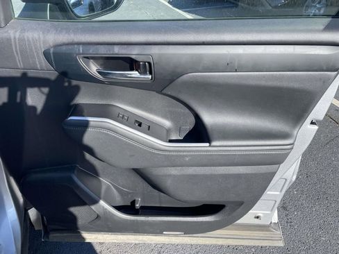 Used 2024 Toyota Highlander XSE image 49