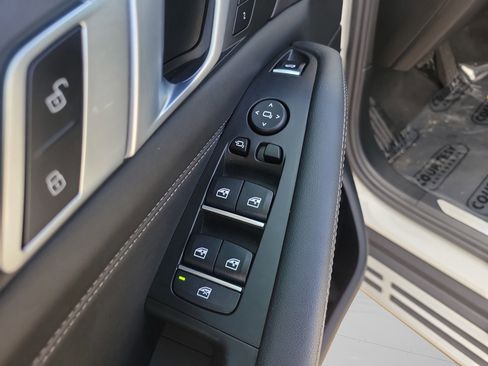 Used 2023 BMW X5 xDrive40i image 31