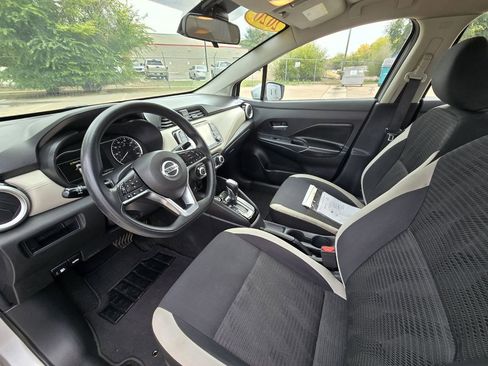 Used 2020 Nissan Versa SV image 12