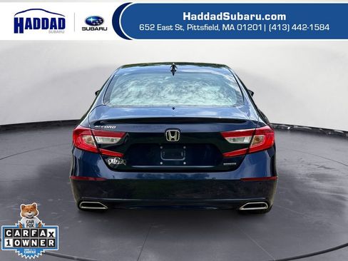 Used 2018 Honda Accord Touring image 4