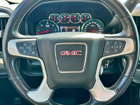 Used 2018 GMC Sierra 1500 SLT image 15