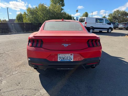 Used 2024 Ford Mustang Premium RWD image 4