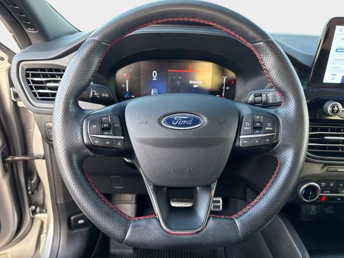 Used 2023 Ford Escape ST-Line AWD/4WD image 28