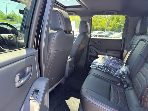 New 2026 Nissan Frontier PRO-4X AWD/4WD image 31