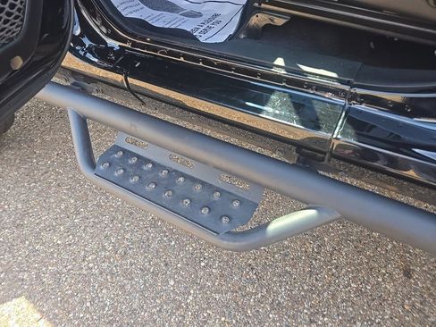 Used 2022 Jeep Wrangler Unlimited Rubicon 4xe w/ Steel Bumper Group AWD/4WD image 11