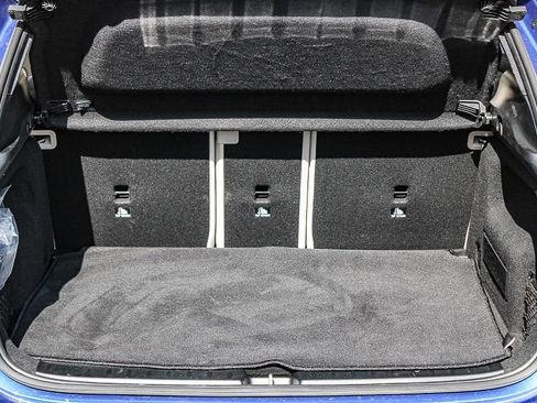 Certified 2025 Mercedes-Benz GLA 250 4MATIC image 28