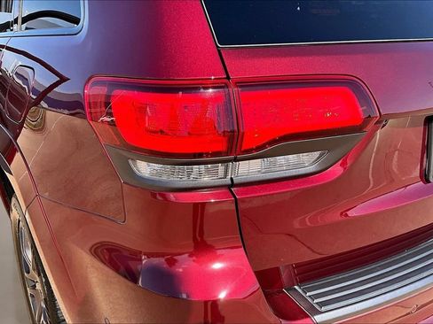 Used 2020 Jeep Grand Cherokee High Altitude RWD image 31