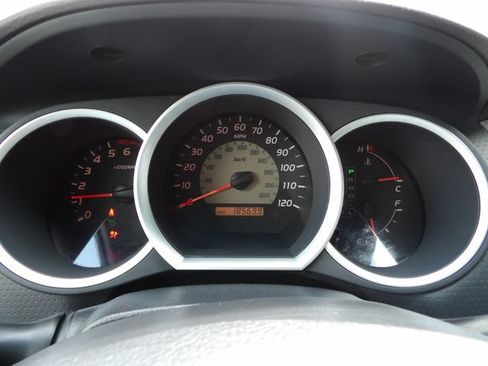 Used 2010 Toyota Tacoma 4x4 Double Cab image 21