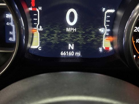 Used 2018 Jeep Wrangler Unlimited Sport S AWD/4WD image 19
