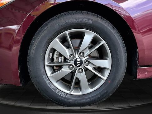 Used 2020 Kia Optima LX FWD image 30
