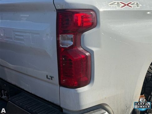 Used 2023 Chevrolet Silverado 1500 LT image 11