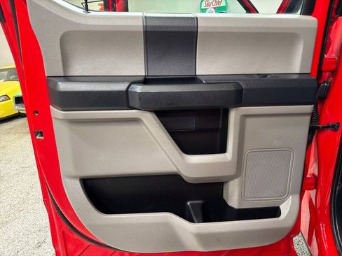 Used 2022 Ford F550 4x4 Crew Cab Super Duty w/ Power Equipment Group image 38