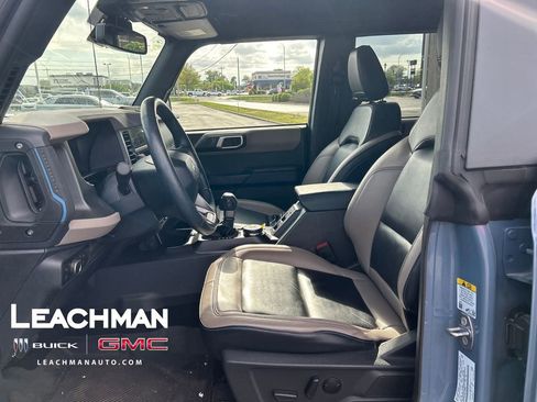 Used 2024 Ford Bronco Wildtrak image 6