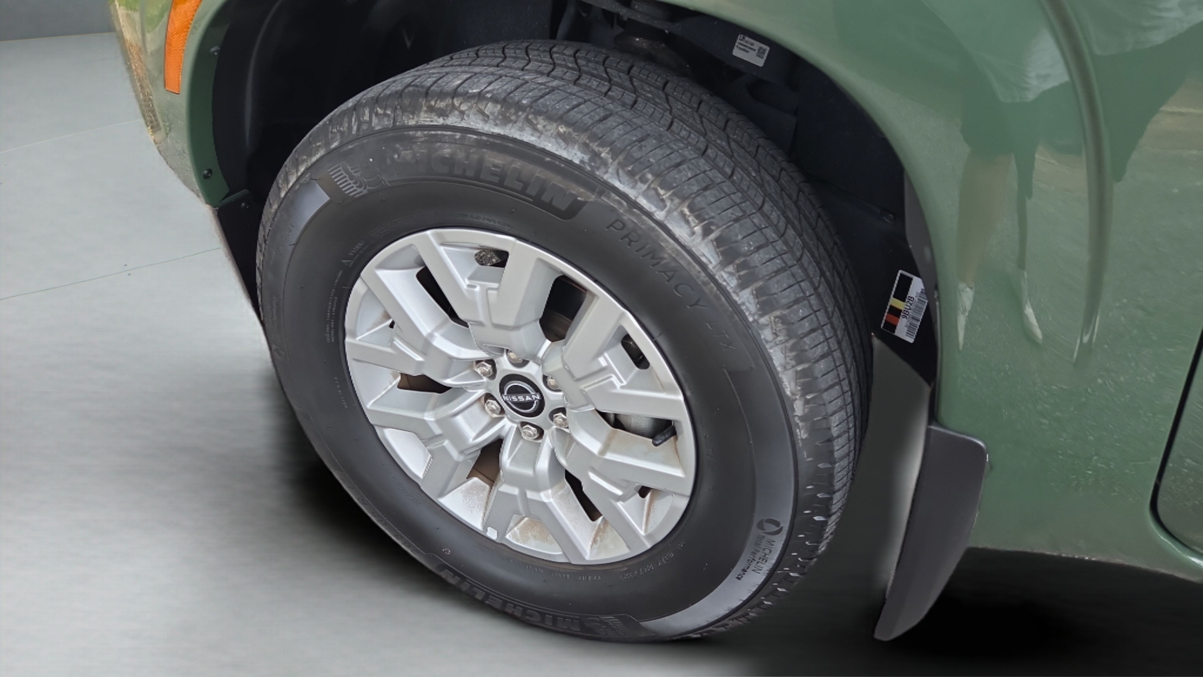 Used 2024 Nissan Frontier SV w/ SV Convenience Package RWD image 29