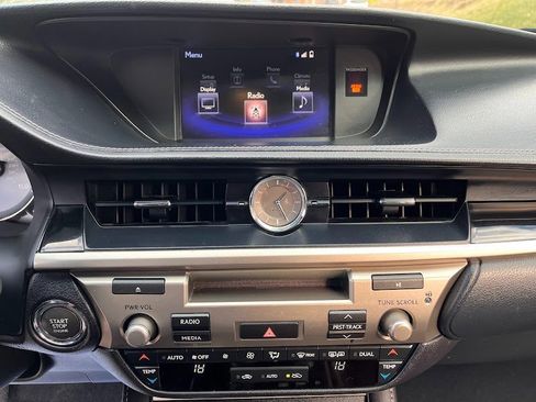 Used 2016 Lexus ES 350 image 18