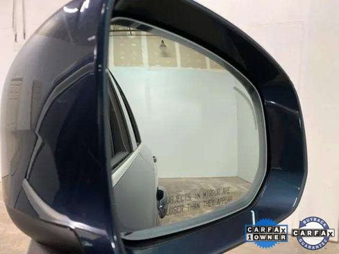 Used 2025 Volvo XC90 B6 Plus image 96