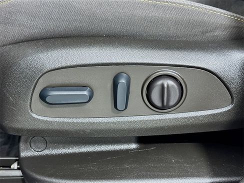 Used 2022 Chevrolet Equinox LT image 15