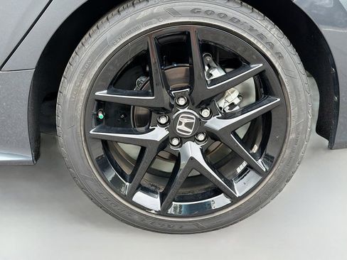 Used 2024 Honda Civic Sport image 8